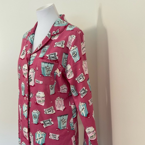 Munki Munki Pink Movie Night Print 2-Piece Flannel Pajamas Set - Picture 6 of 15